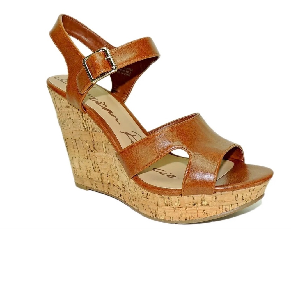 American Rag Women's Rochelle Platform Wedge Sandals Cognac -Size 9.5